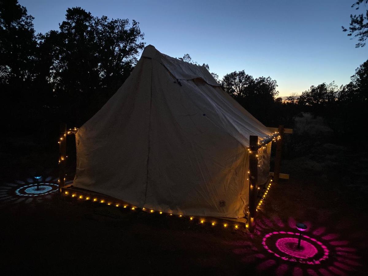 The Kaya Glamping Tent By The Grand Canyon Valle Kültér fotó